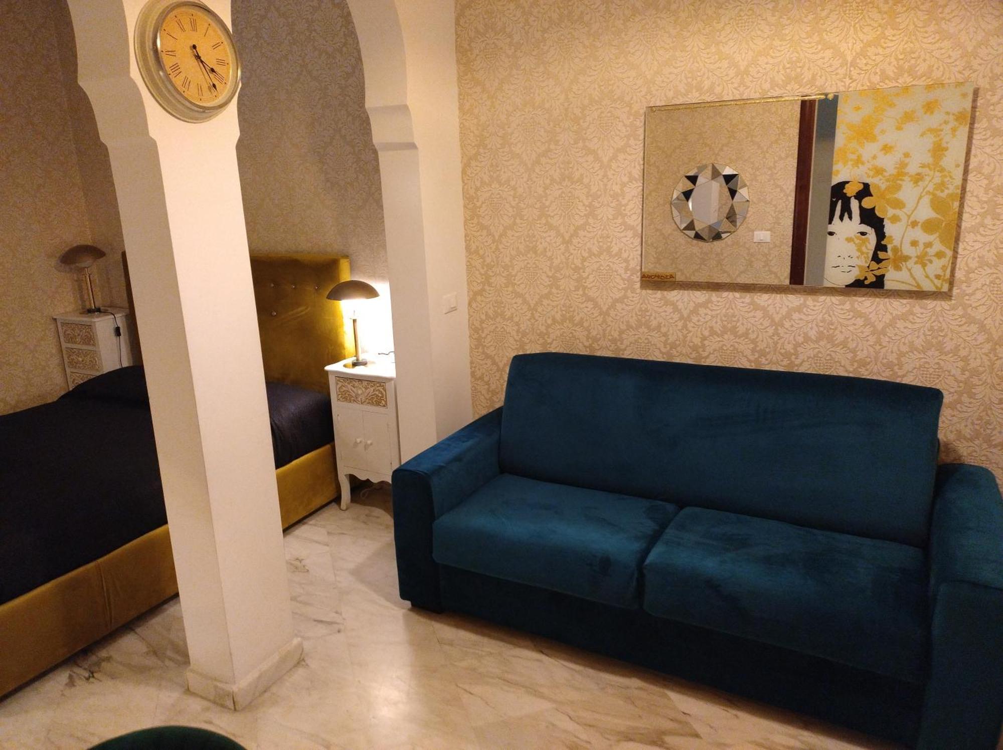 B&B Mini Hotel Incity Salerno Exterior photo